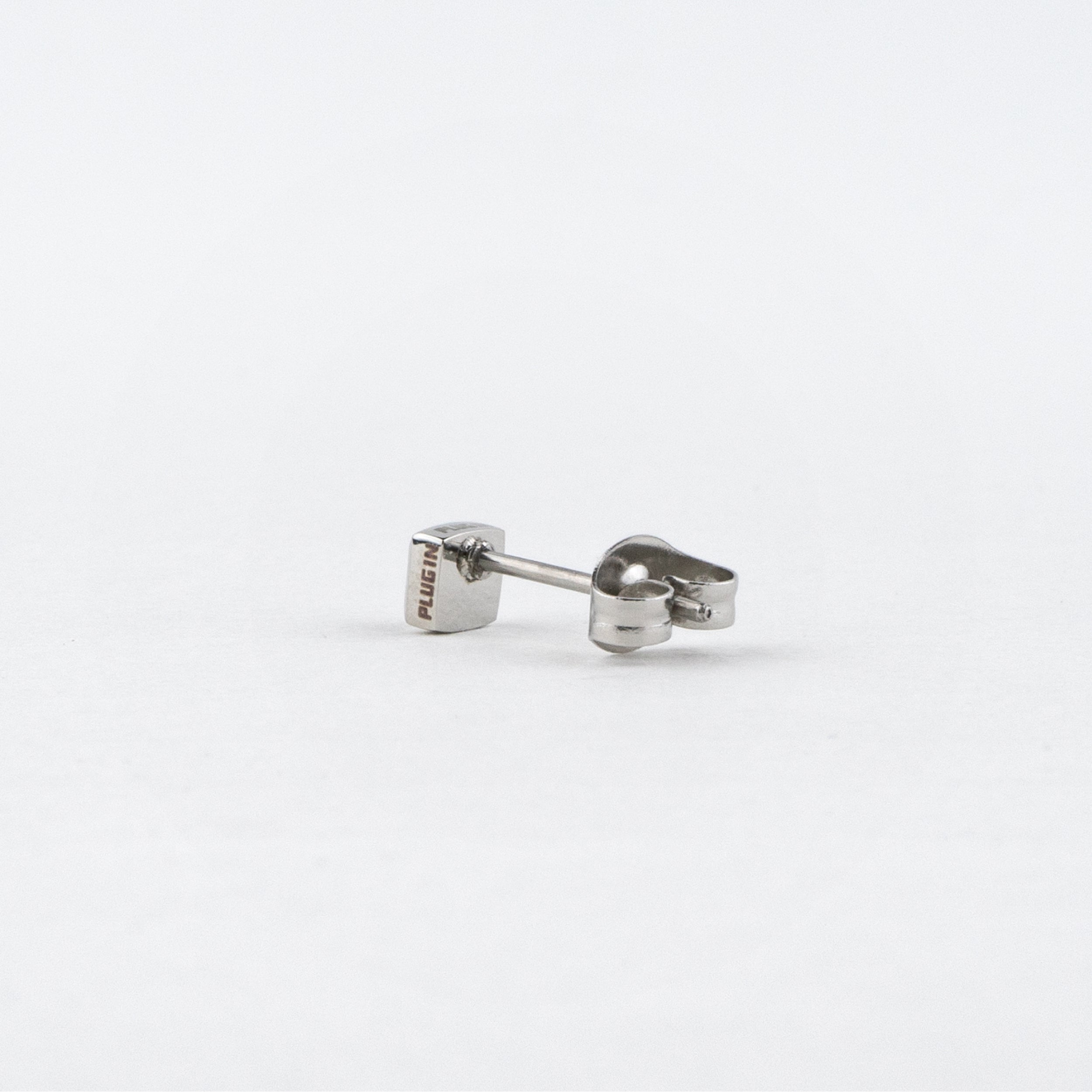 CZ PIERCE ステンレス キュービックジルコニアピアス PIE0805 – PLUG